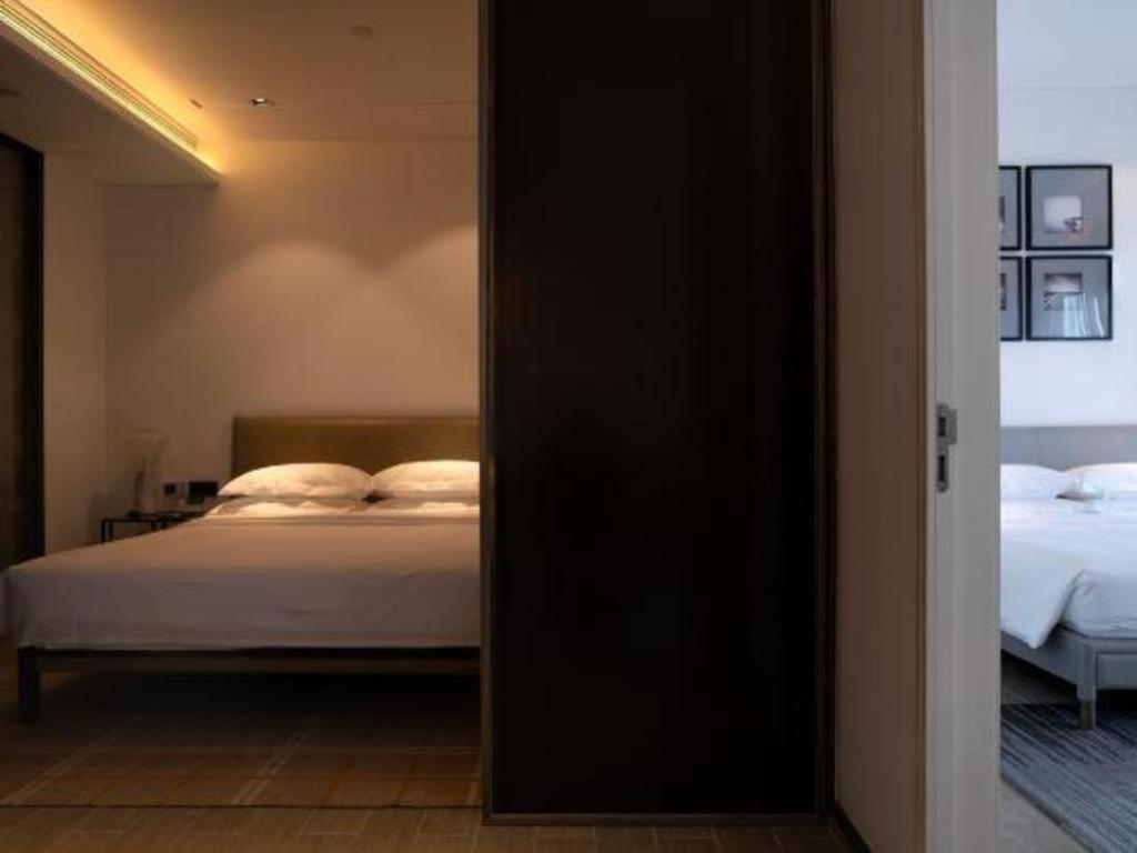 Sanya Rock Platinum Sea View Hotel Bagian luar foto