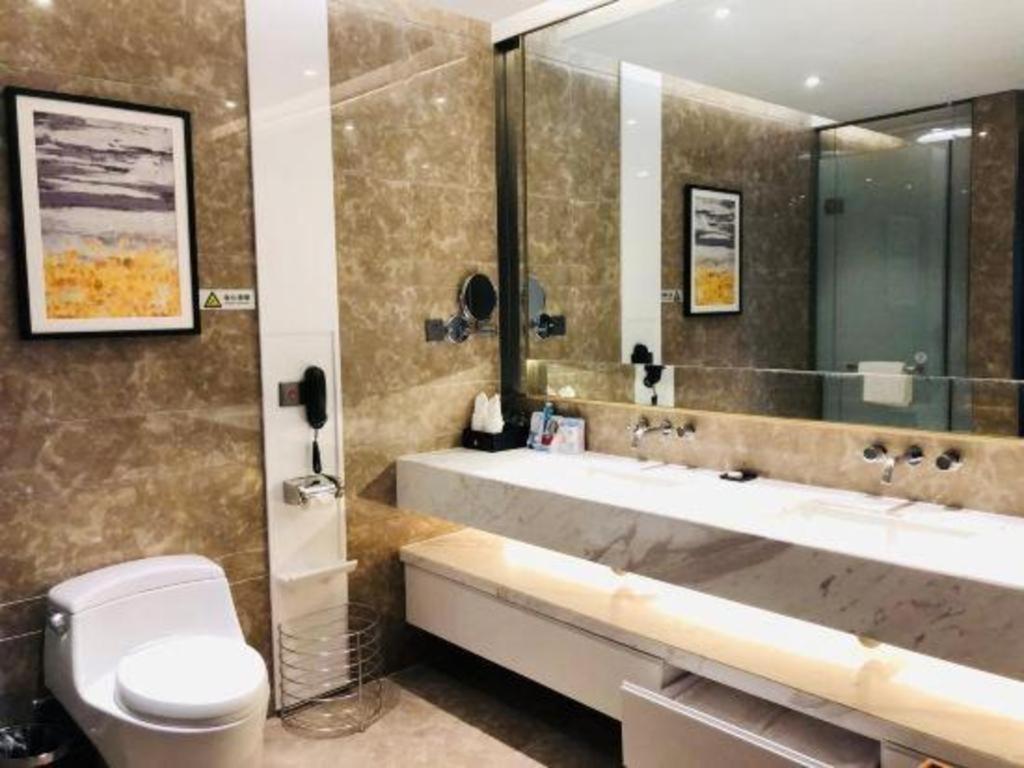 Sanya Rock Platinum Sea View Hotel Bagian luar foto