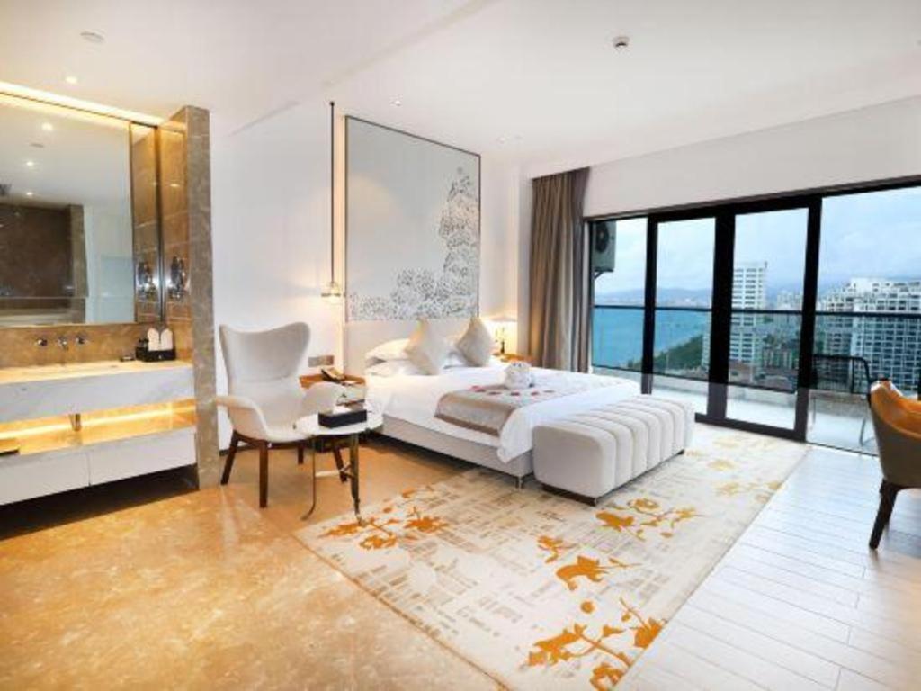 Sanya Rock Platinum Sea View Hotel Bagian luar foto
