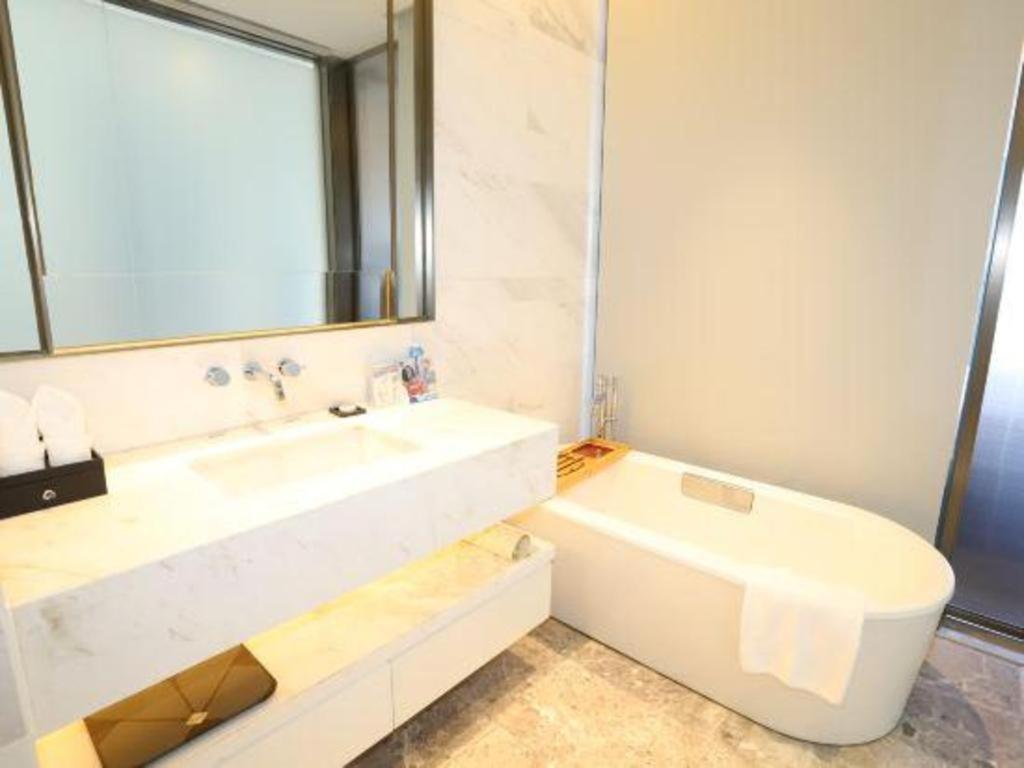 Sanya Rock Platinum Sea View Hotel Bagian luar foto