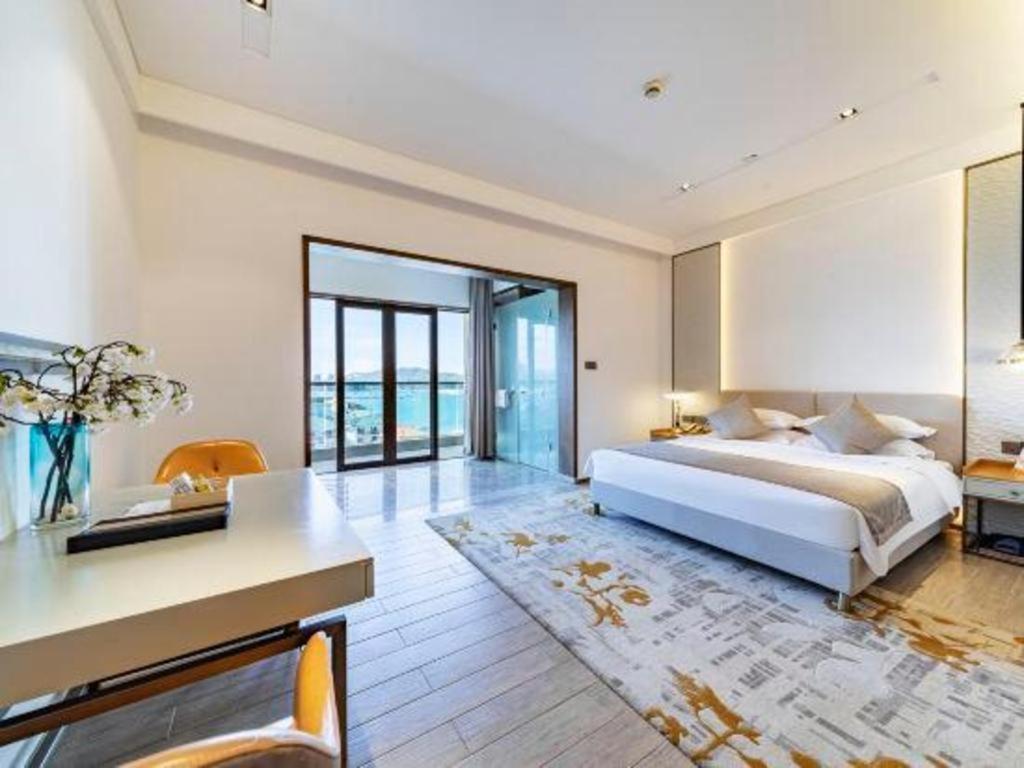 Sanya Rock Platinum Sea View Hotel Bagian luar foto