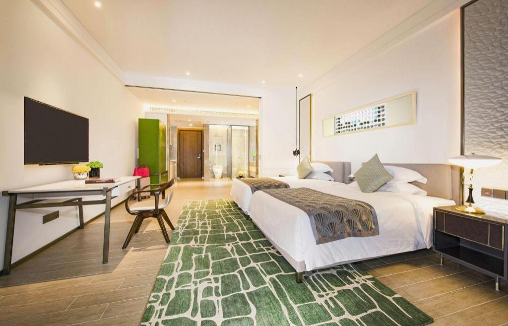 Sanya Rock Platinum Sea View Hotel Bagian luar foto