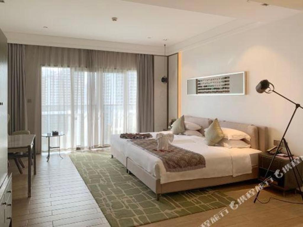 Sanya Rock Platinum Sea View Hotel Bagian luar foto