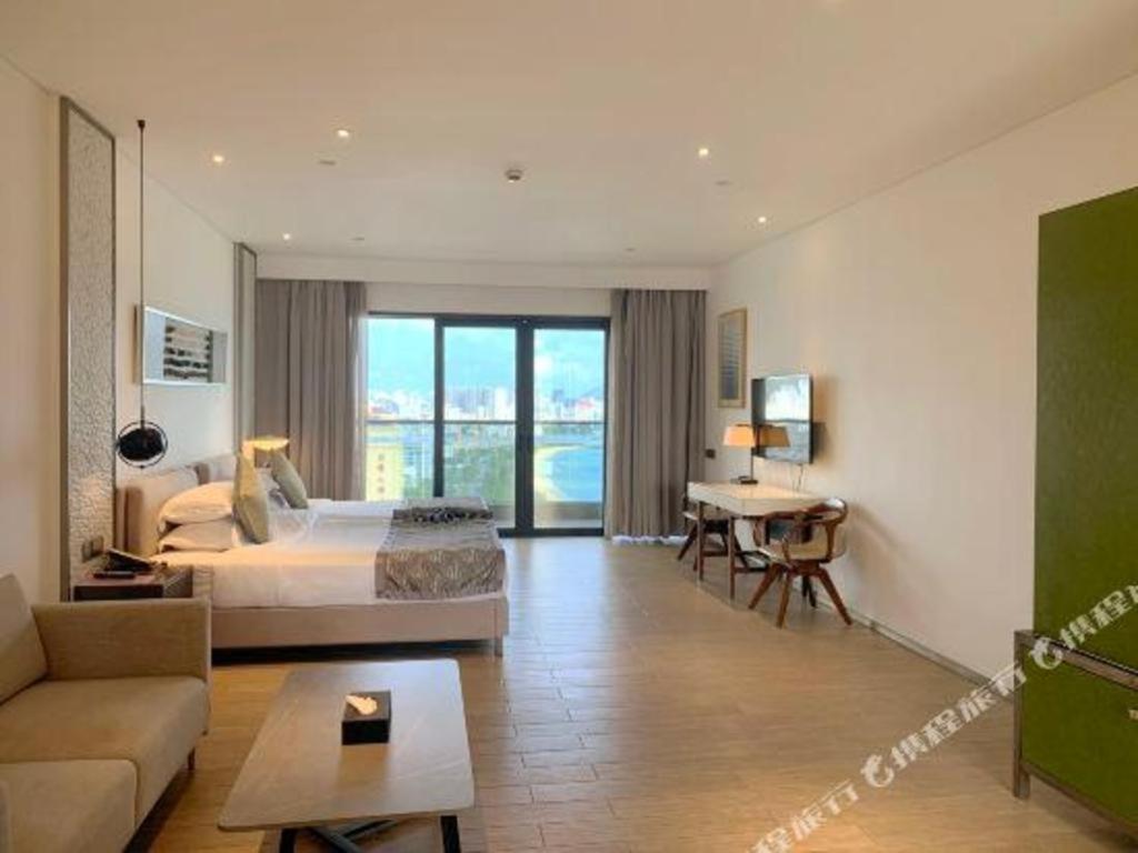 Sanya Rock Platinum Sea View Hotel Bagian luar foto