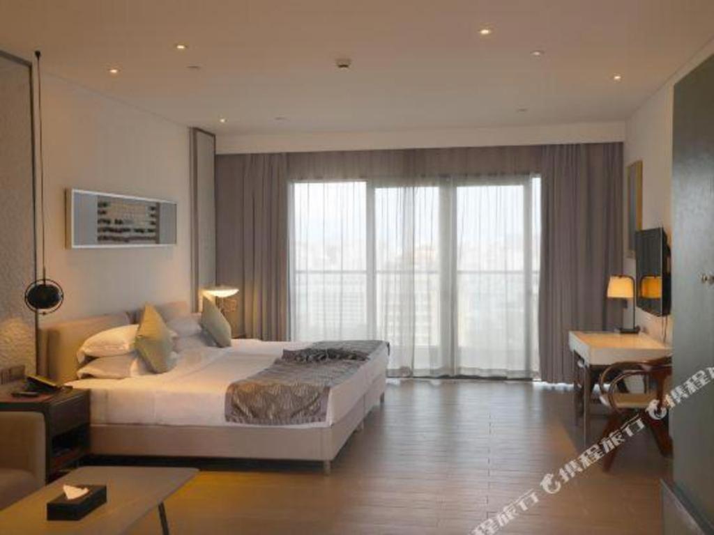 Sanya Rock Platinum Sea View Hotel Bagian luar foto