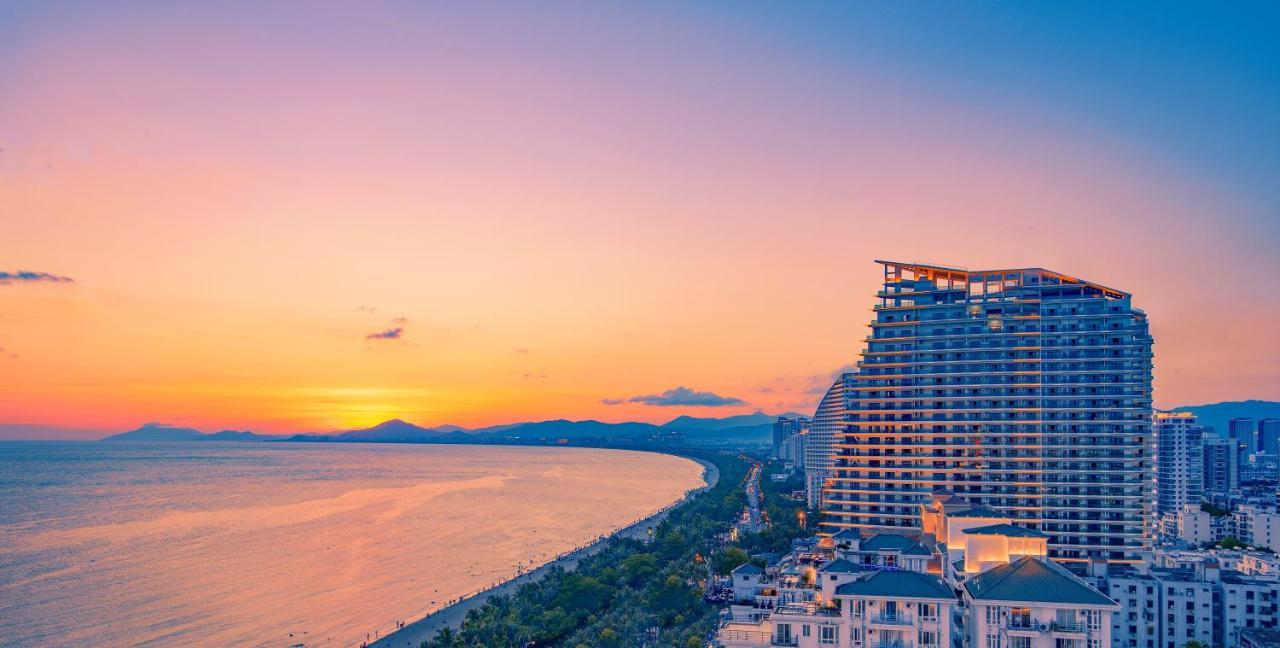 Sanya Rock Platinum Sea View Hotel Bagian luar foto